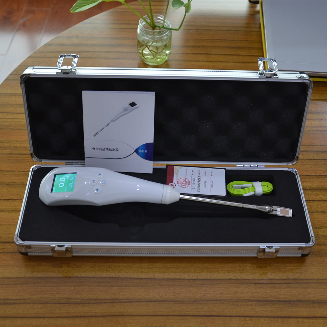 食用油極性組分能現(xiàn)場(chǎng)快速檢驗(yàn)嗎？